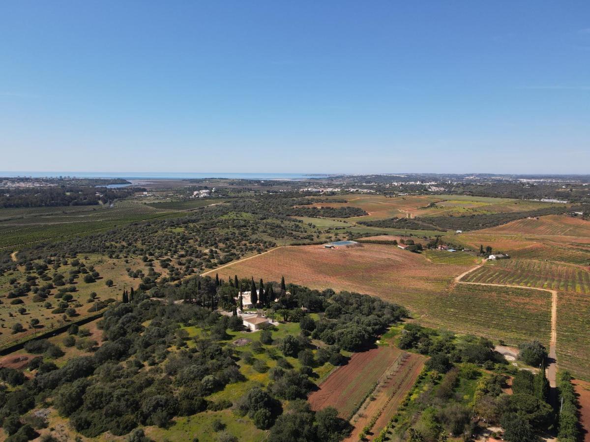 Villa Laranjal Mexilhoeira Grande Buitenkant foto